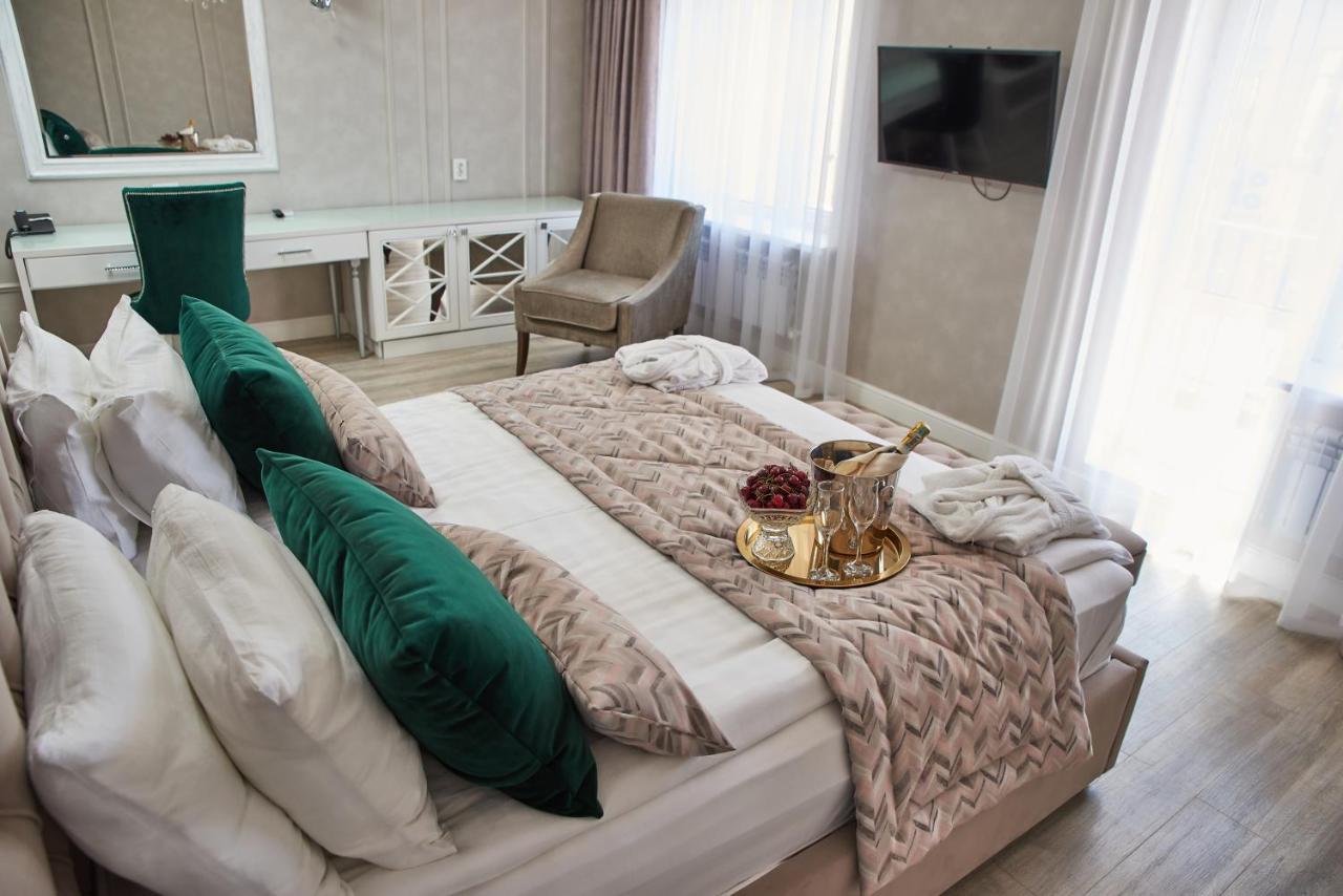 Rakhat Hotel Οράλ Εξωτερικό φωτογραφία